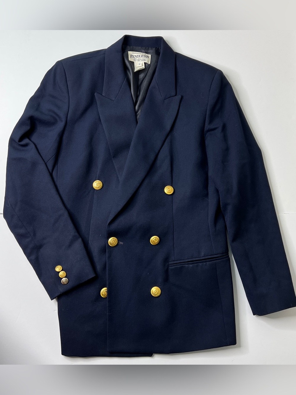 Pendleton Navy 100% Virgin Wool Double Breasted Gold Crest Blazer Size 4 Classic